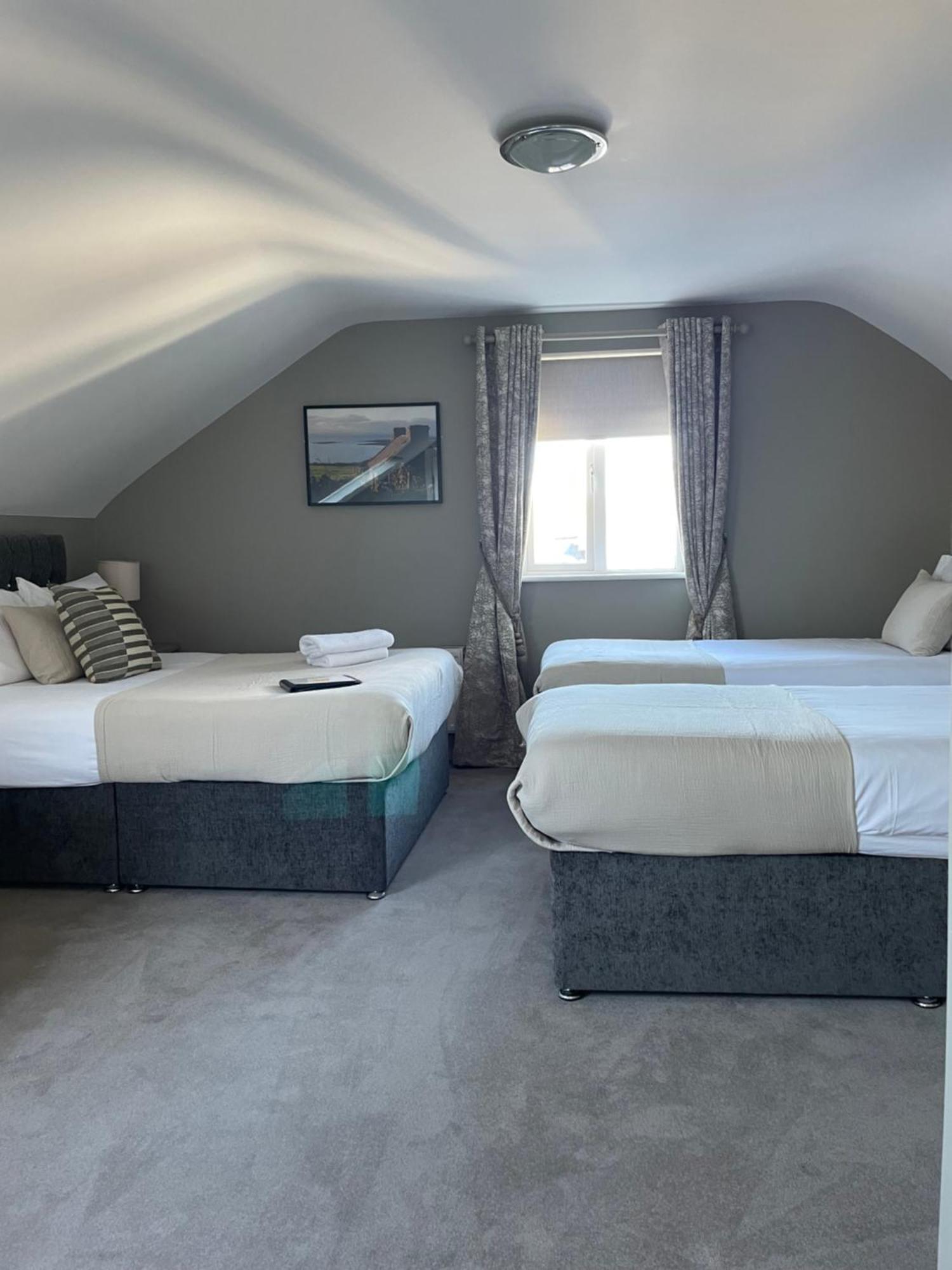 Glasha Meadows Accommodation Дулин Екстериор снимка